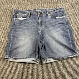 Signature by Levi Strauss & Co Size 22 Modern Bermuda Shorts Blue Denim